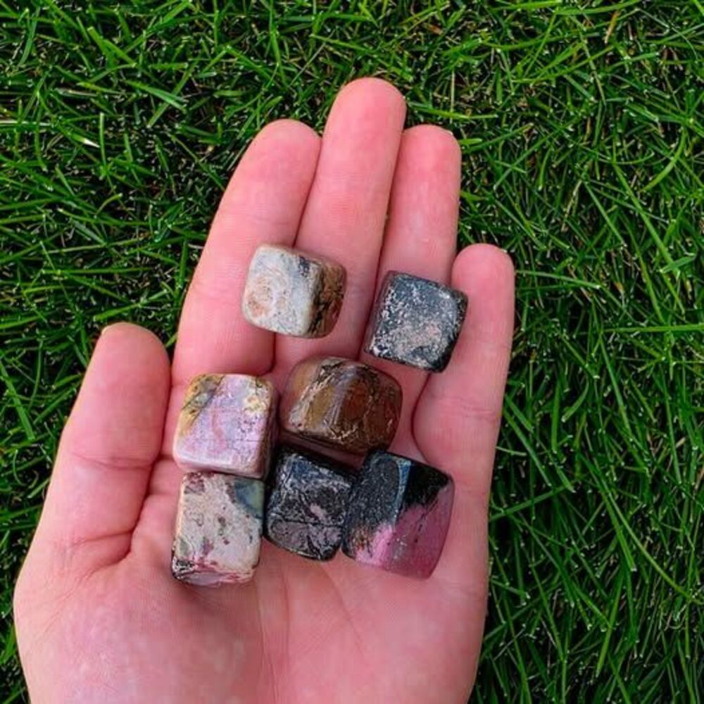 7 Polished Crystal Cube Set | Mixed Stone Decor - Picture 3 of 4